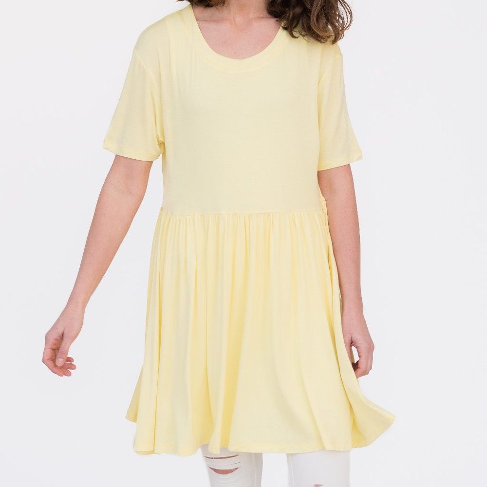 Agnes & Dora Modern Tunic Dress Carnation Yellow NWT